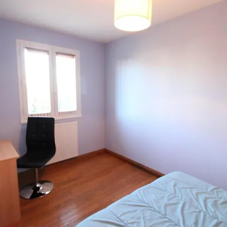 Gite A Salers: Jardin, Animaux, Wifi, Parking - Fr-1-742-610 Ferienhaus
